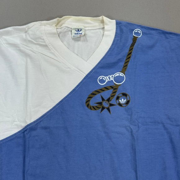 Vintage Adidas Shirt Women's Medium White Blue V-Neck Nautical Short‎ Sleeve - Picture 3 of 6